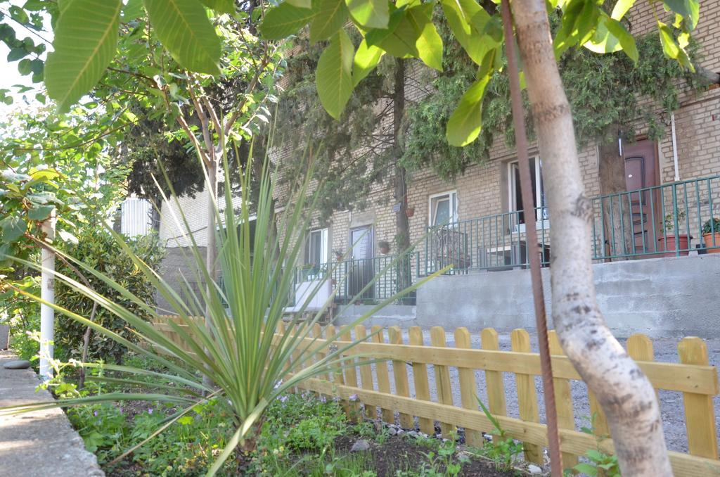 Nano Guest House Tbilissi Extérieur photo